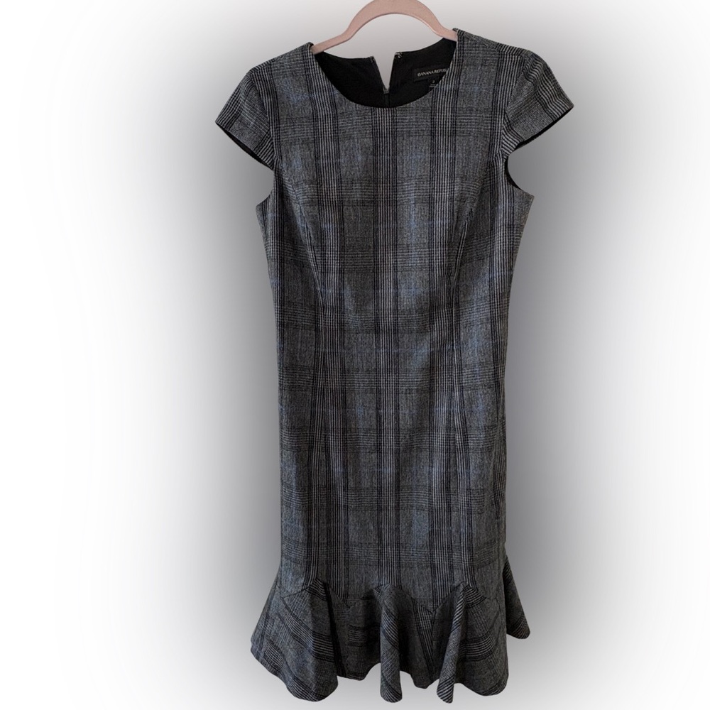 Banana Republic size 2 tweed dress